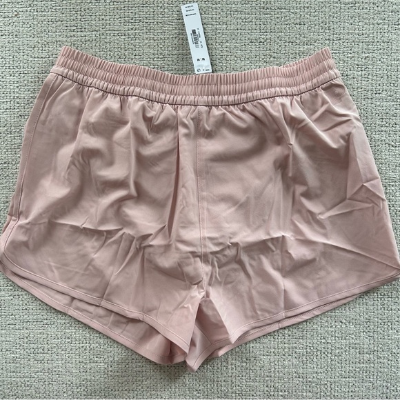 Victoria’s Secret Pink Tech Stretch Running Shorts In Wanna Be Pink-Sz.Medium💗 - Picture 4 of 4